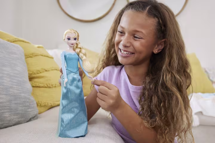 Disney Frozen Small Doll Assortment