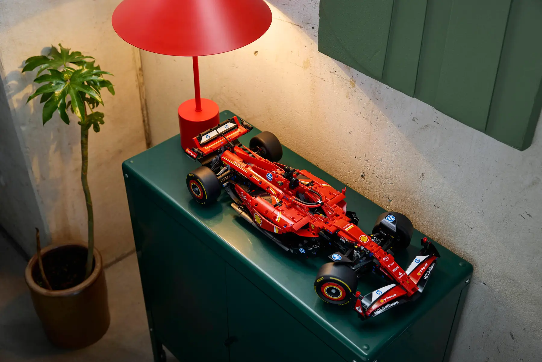 Lego Technic Ferrari SF-24 F1 Car