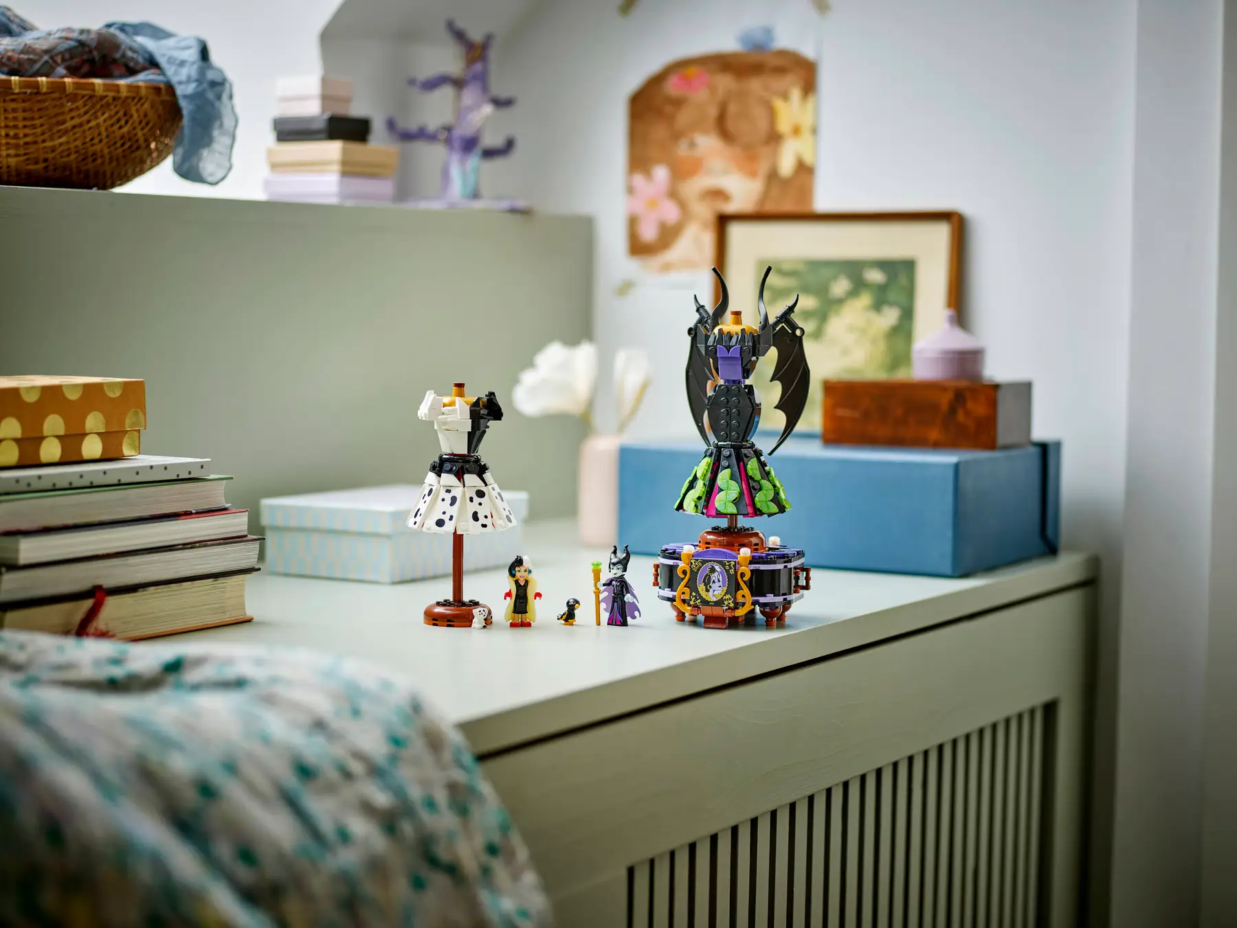 Lego Disney Classic Maleficent's and Cruella De Vil's Dresses